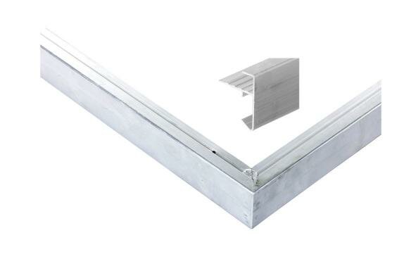 Aluminium daktrimset recht t.b.v. plat dak, maximale dakmaat 350 x 350 cm.